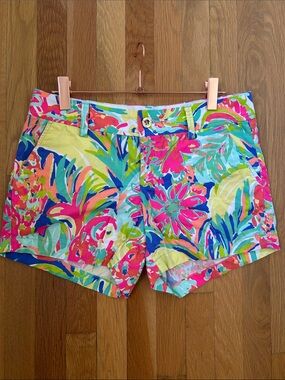Lilly Pulitzer Callahan Shorts in the bright, tropical "Casa Banana" print